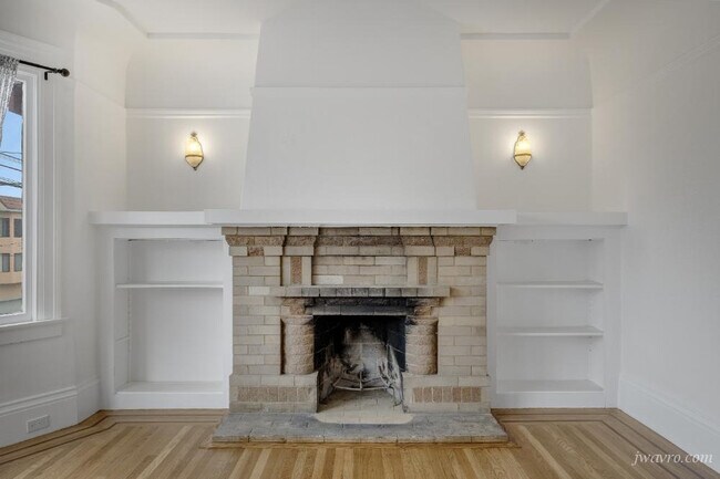 Building Photo - 467 40th Ave