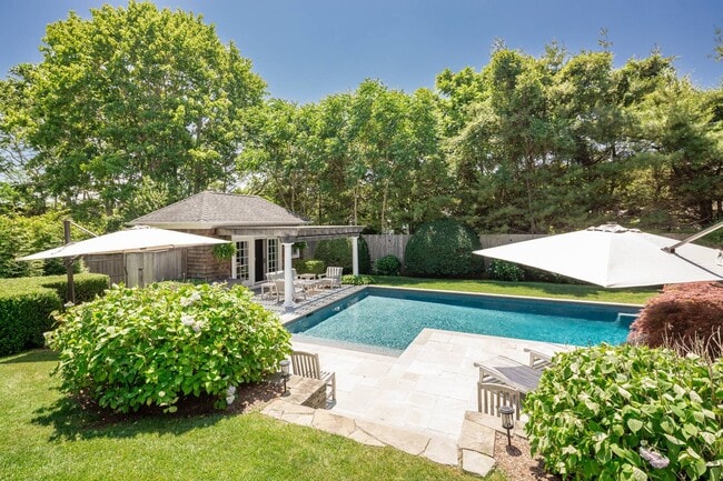 Building Photo - 33 Talmage Ln