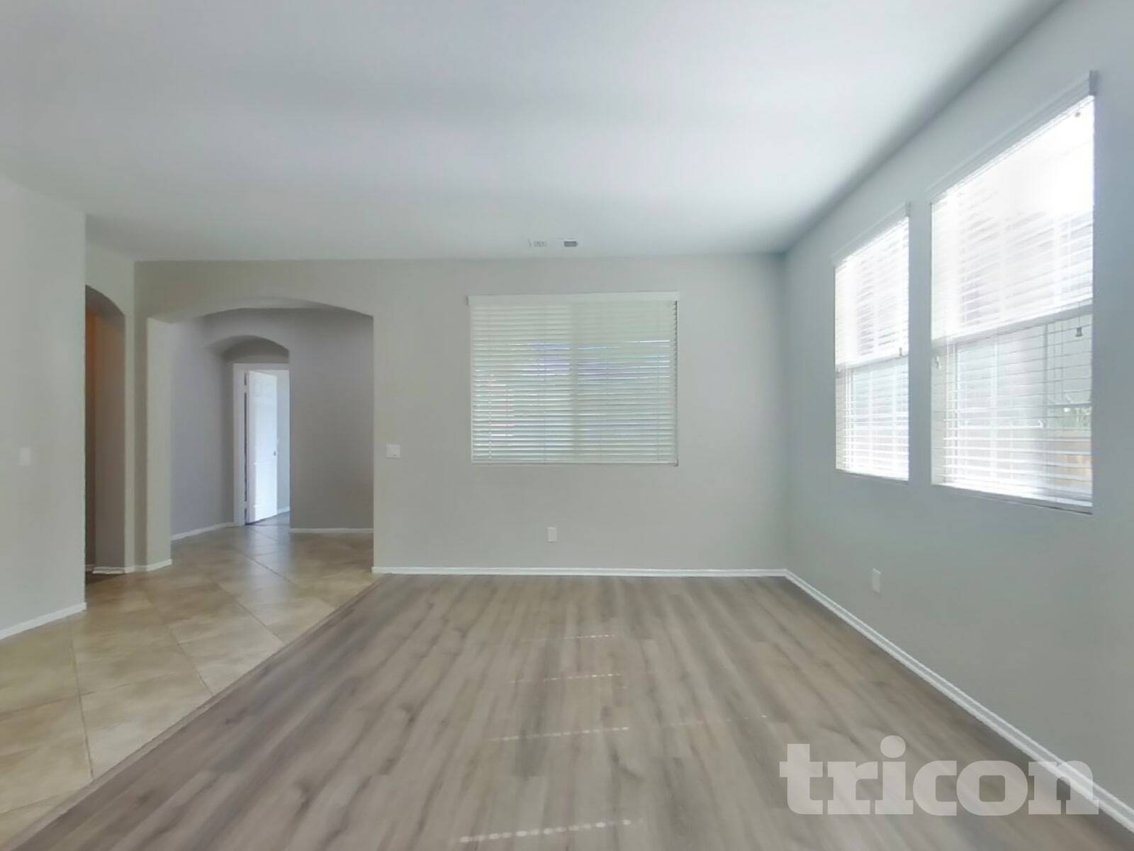 Building Photo - 29810 Cottonwood Cove