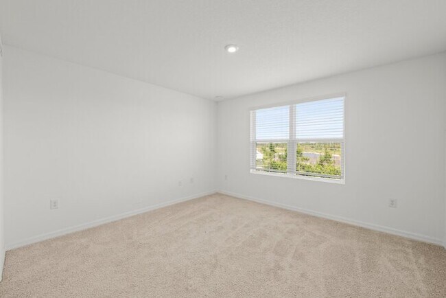 Building Photo - 3 Bedroom and 2.5 Bath Home in Skye Ranch ...