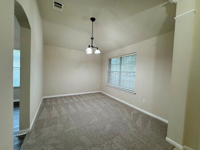 Building Photo - 1780 Stone Rim Loop