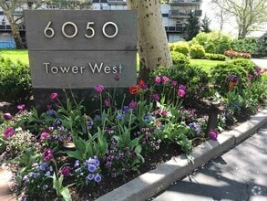 Building Photo - 6050 JFK Blvd E