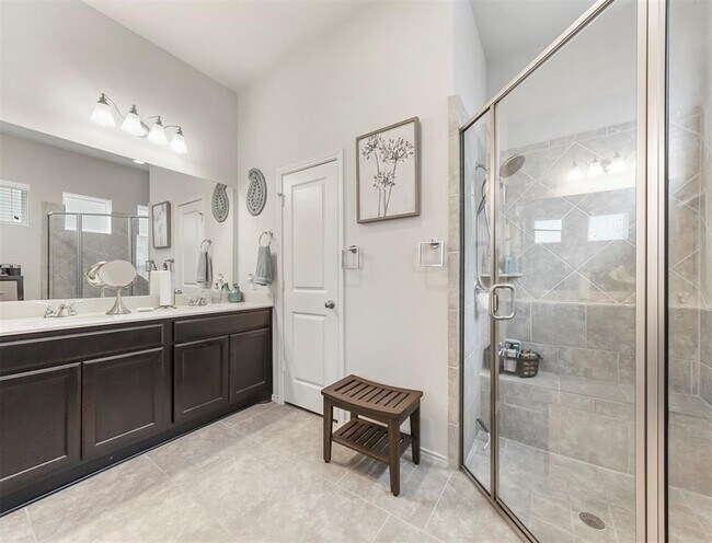 Building Photo - 17023 Canosa Dr