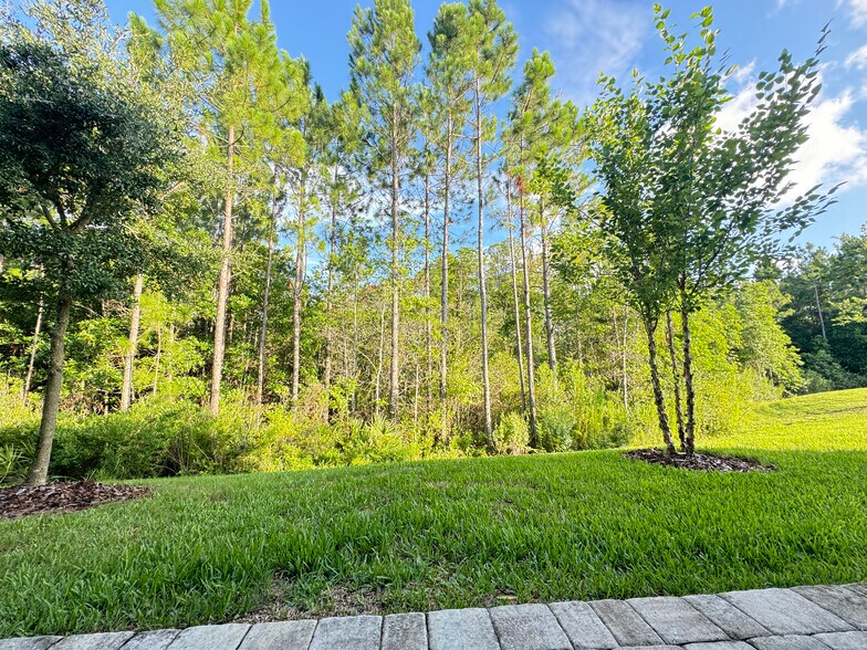 Building Photo - 11160 Minnetta Ct