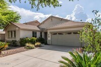 Building Photo - 4335 E Sleighbell Ln