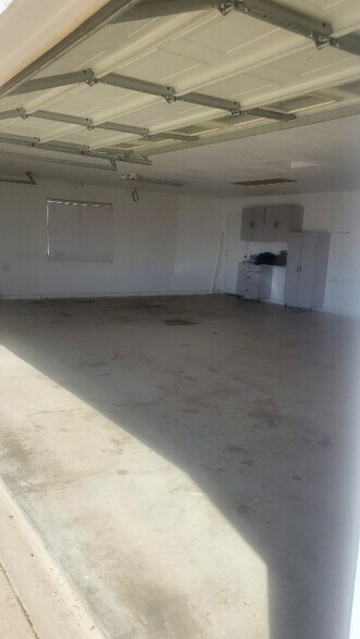 Building Photo - 9754 Laredo Dr