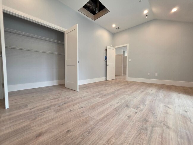 Building Photo - New Constriction, No Brokers Fee, No Security Deposit, In-Unit Washer and Dryer, Central Heat/AC,...