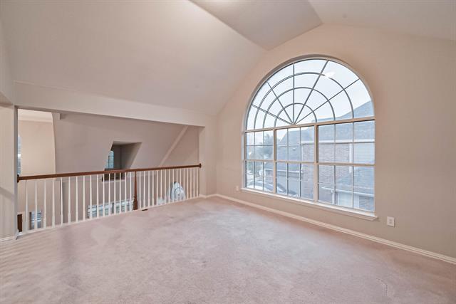 Building Photo - 4310 Mulligan Ave