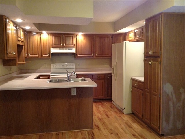 Building Photo - 2620 Childers Dr
