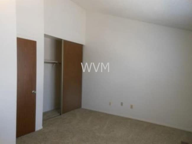 Building Photo - Littleton 2 story townhouse, Kipling &amp;...