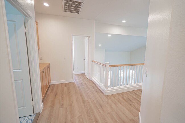 Building Photo - Spacious 4-Bedroom Pool Home in Saugus with Stunning Views & Community Amenities!