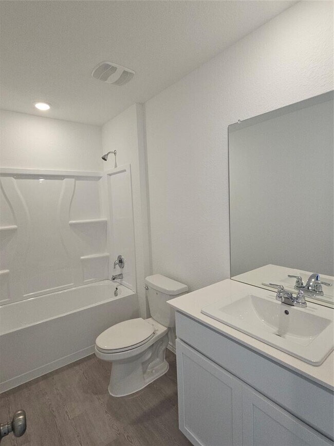 Building Photo - 2312 Dust Devil Dr