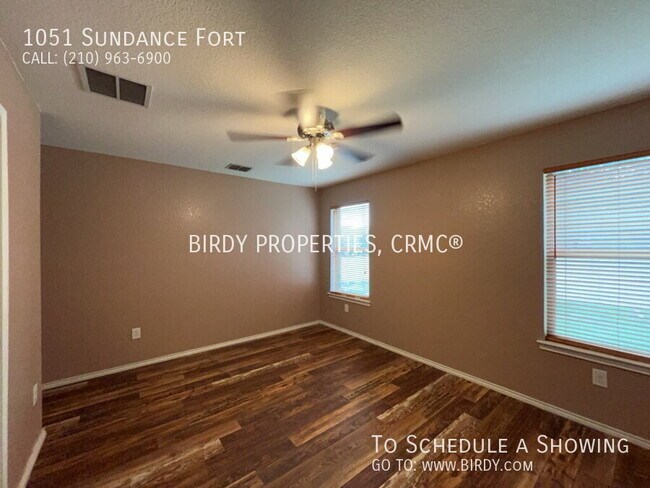 Building Photo - 1051 Sundance Fort