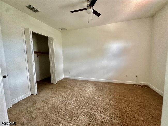 Building Photo - 4910 SW 17th Pl
