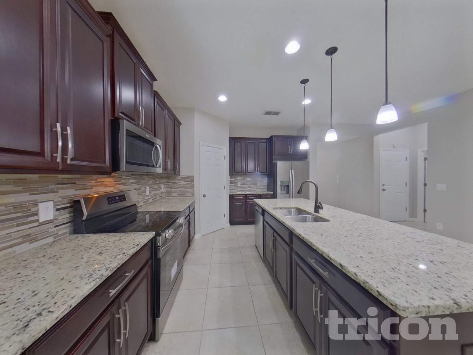 Building Photo - 2316 Oxmoor Dr