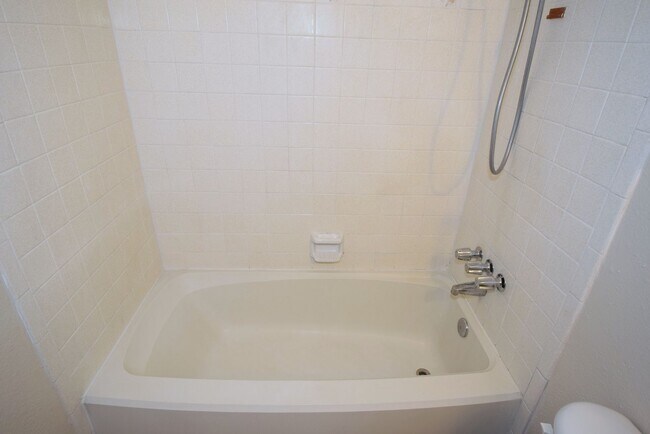 Building Photo - 3 bed 2 bath 2cg in SE Rio Rancho