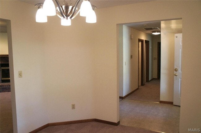 Building Photo - 1631 Thunderbird Ln