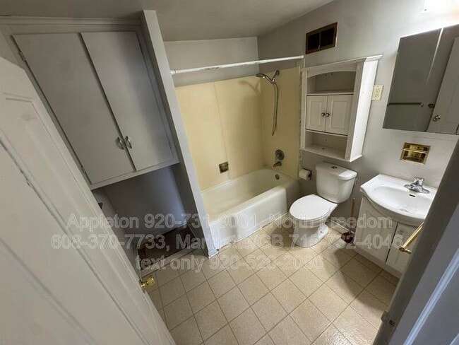 Building Photo - 201 Central St