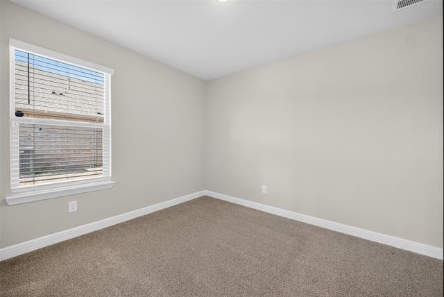 Building Photo - 1321 Greenfield Dr