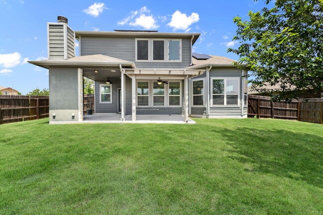 Building Photo - 10106 Macarthur Way