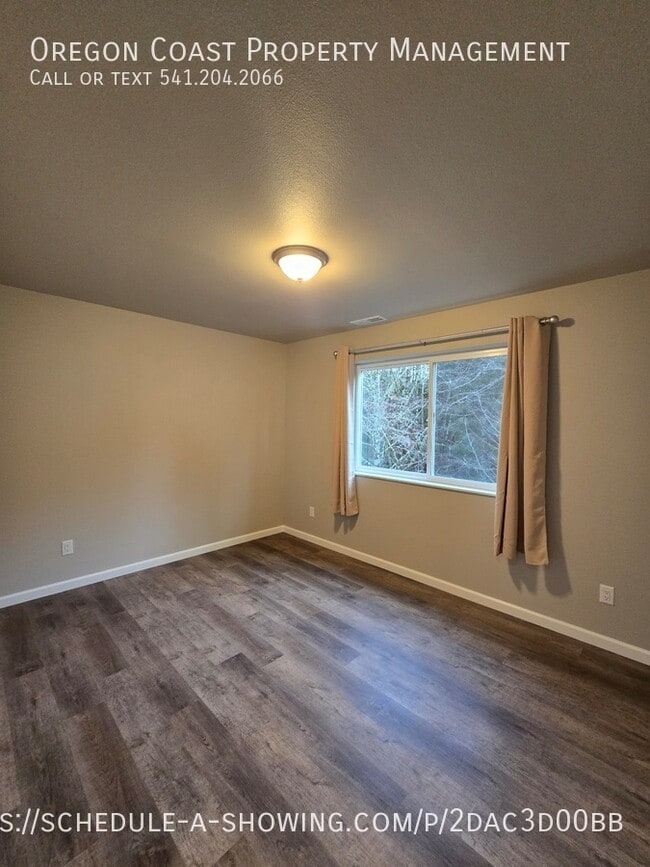 Building Photo - 4275 Sequoia Loop