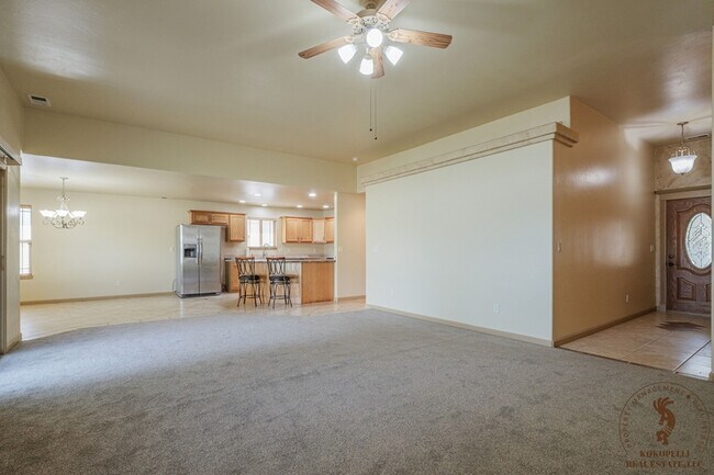 Building Photo - 3090 Aberdeen Ln