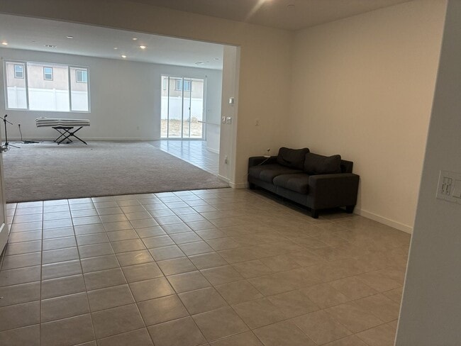 Building Photo - 10934 Orange Blossom Rd