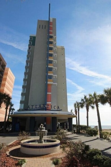 Building Photo - 647 N Creekside Dr