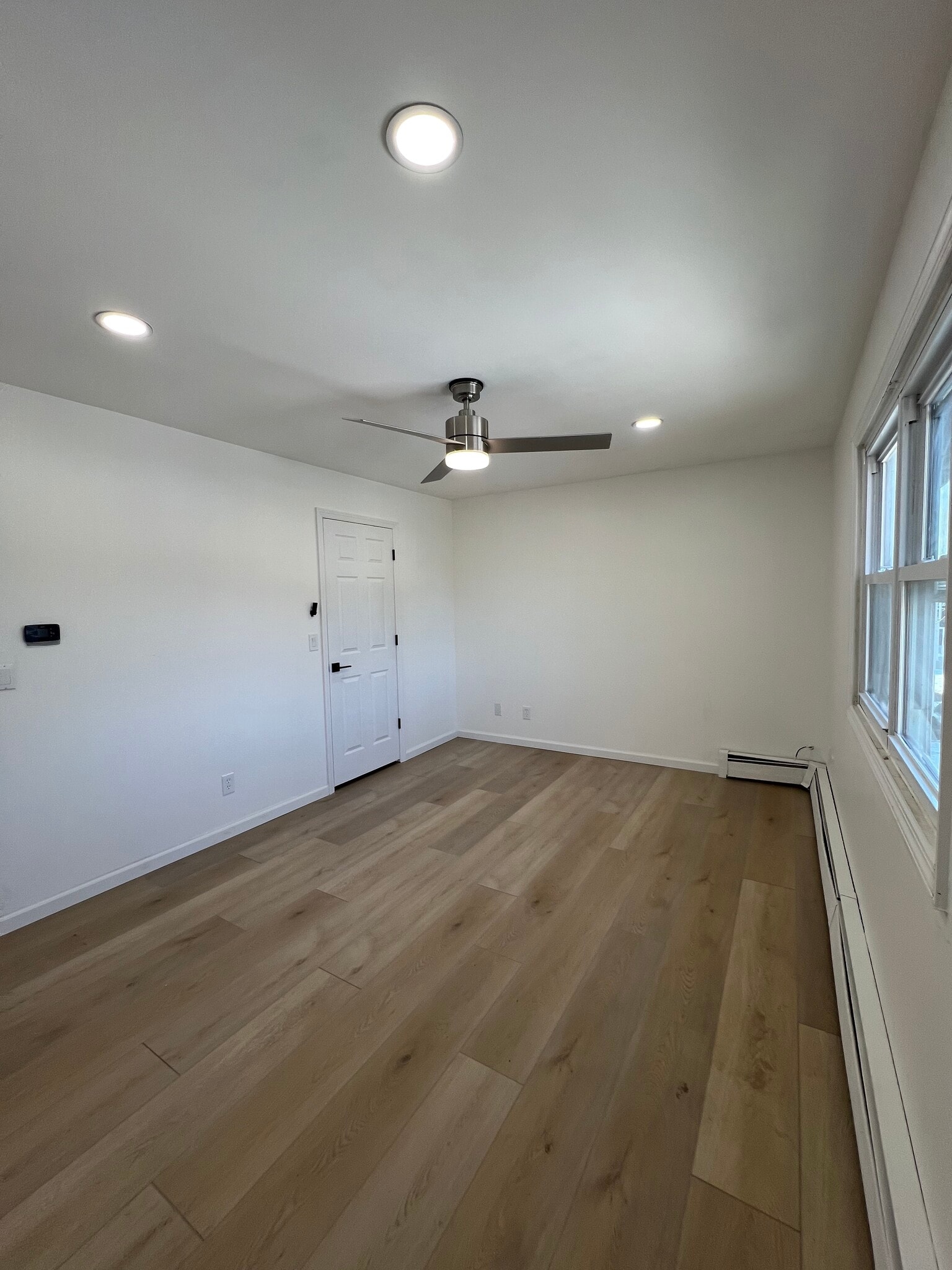 Building Photo - 222 Freida St