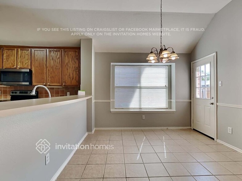 Building Photo - 5641 Norris Dr