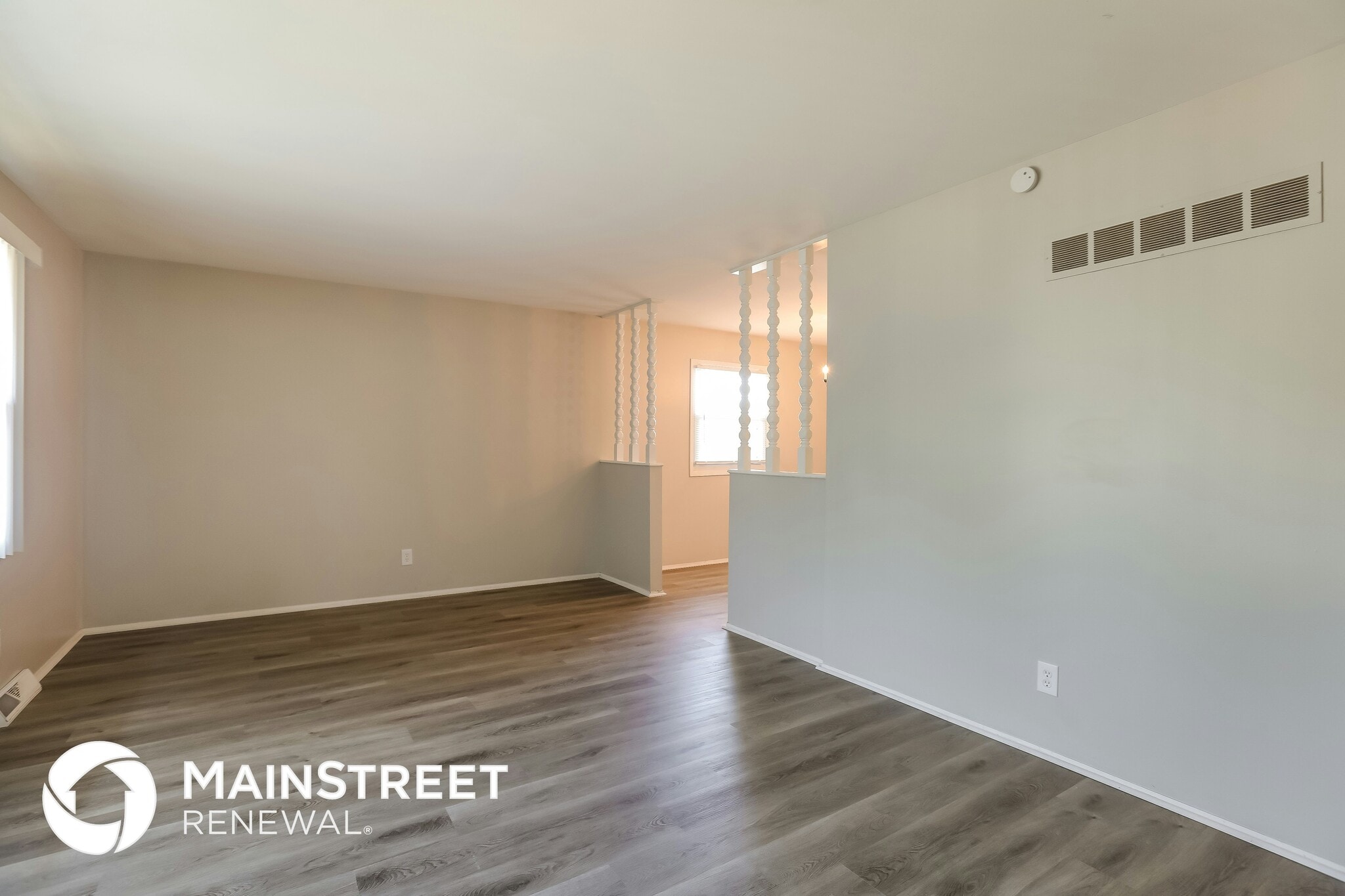 Building Photo - 7718 NE 54th St