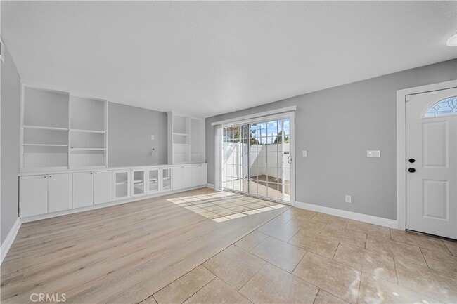 Building Photo - 8249 Haseltine Green