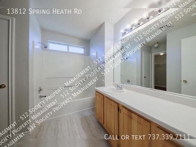 Building Photo - 13812 Spring Heath Rd