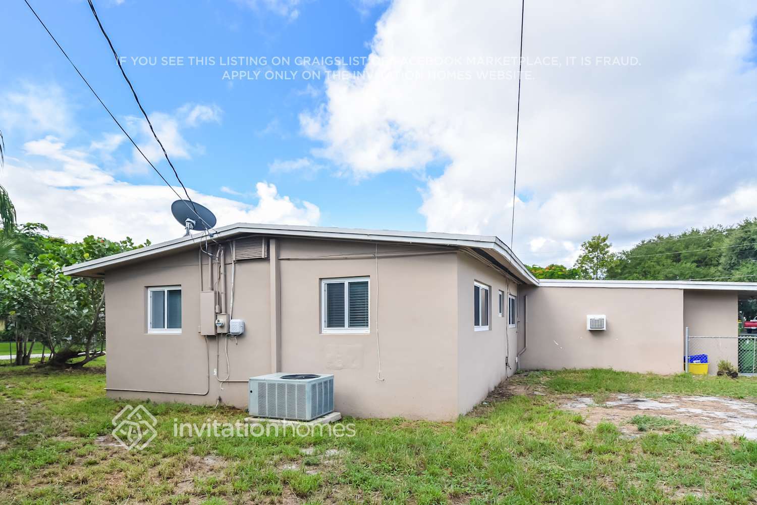 Building Photo - 216 Poe Dr