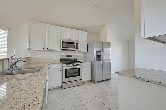 Building Photo - 20323 Creekdale Bend Dr