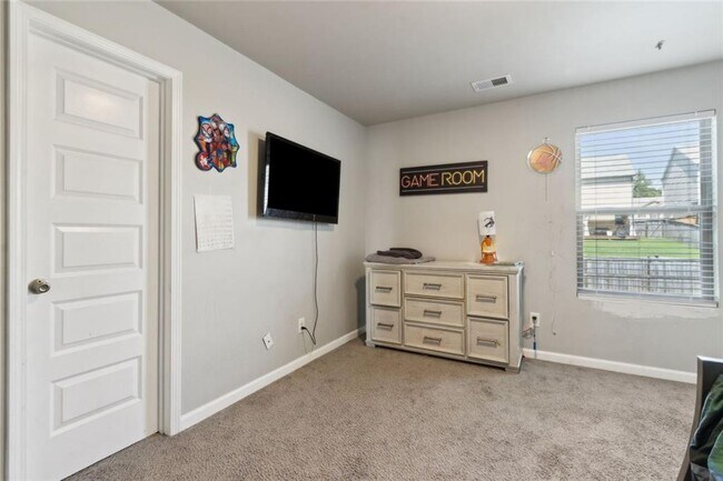 Building Photo - 151 Humphry Ct