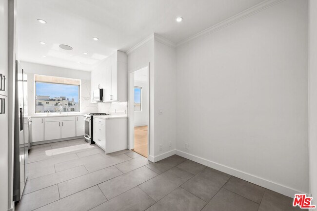 Building Photo - 106 Croft Ave