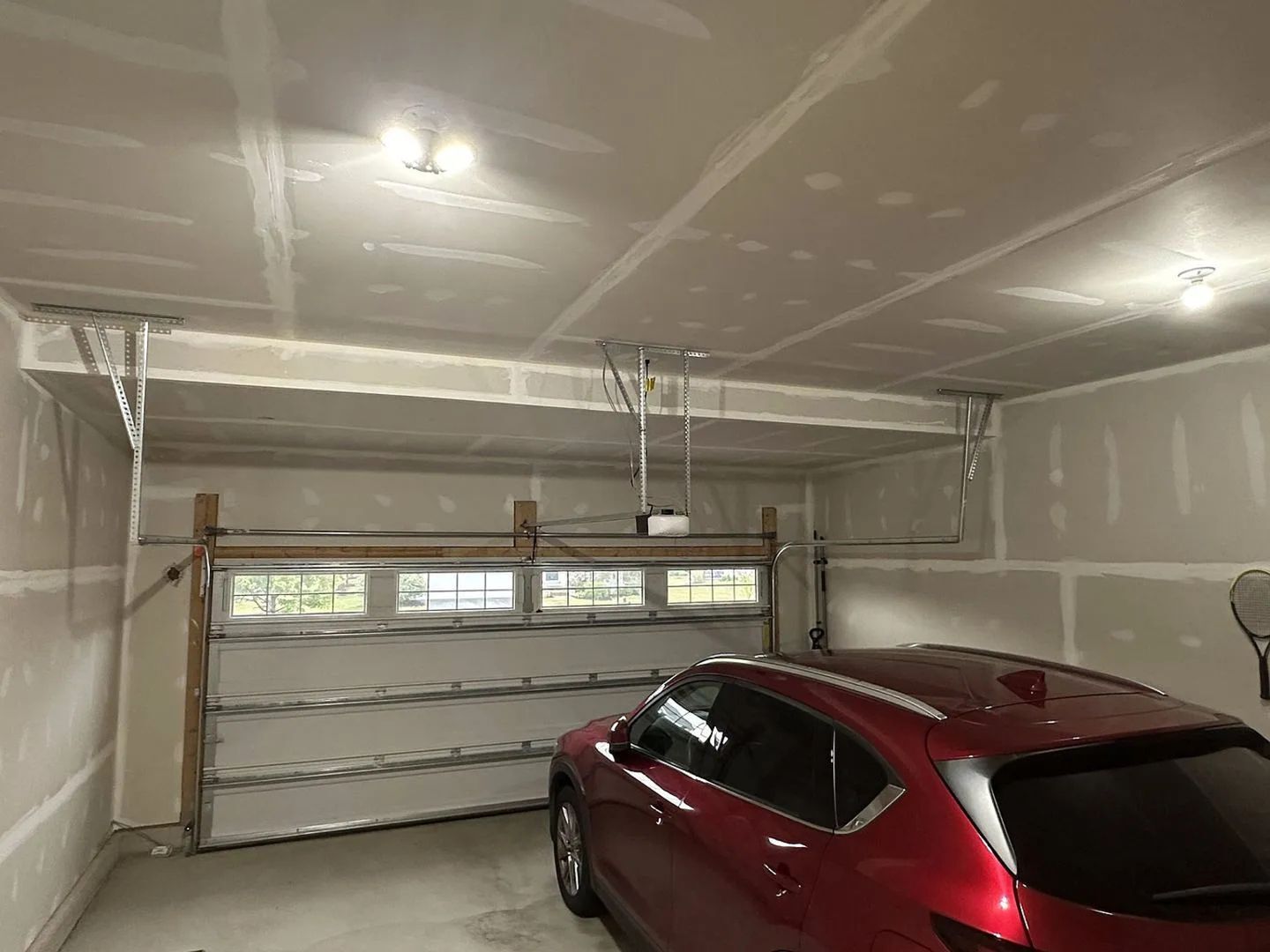 Building Photo - 452 Steeplechase St