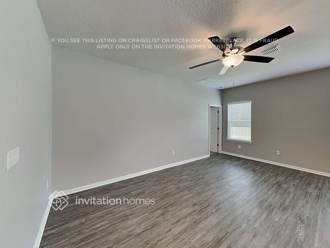 Building Photo - 11440 64th St E