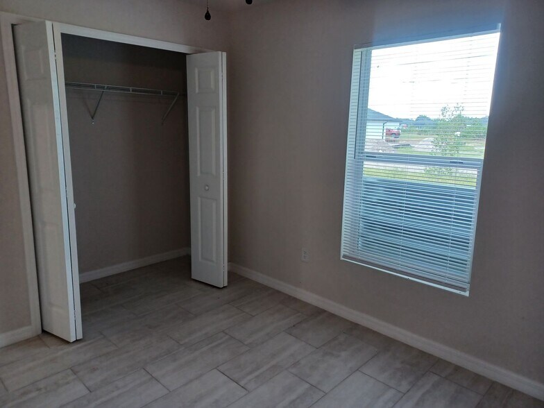 Building Photo - AVAILABLE NOW: BRAND NEW CONSTRUCTION 3 Bedroom / 2 Bathroom HOME