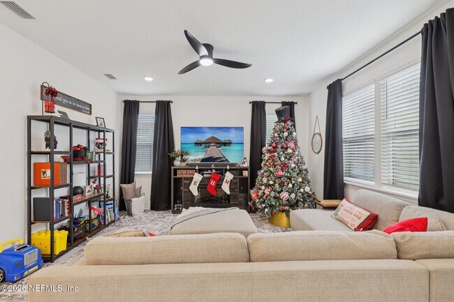 Building Photo - 7233 Mahogany Run Dr