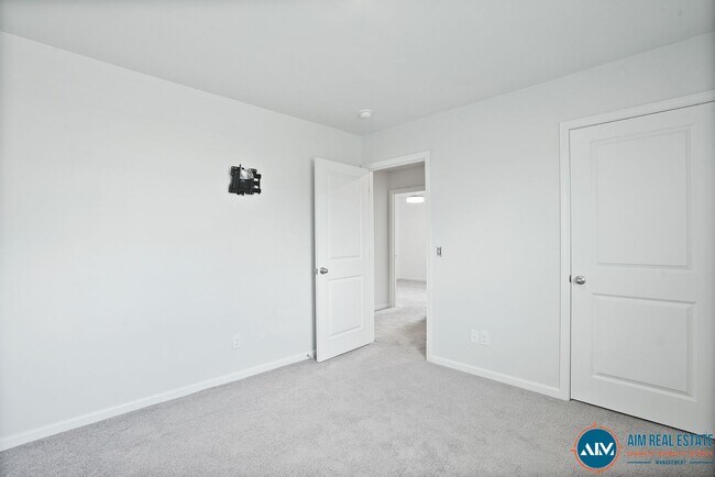 Building Photo - 127 Auditorium Rd
