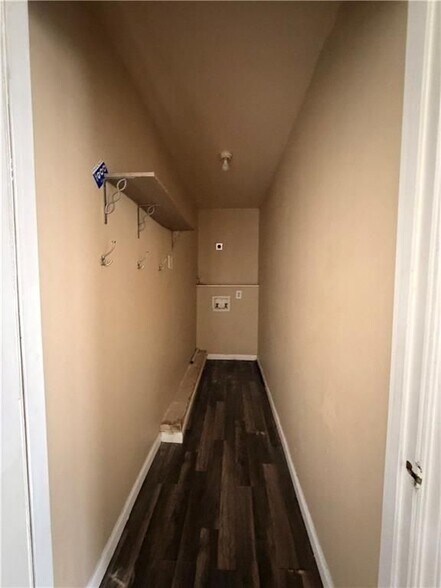 Building Photo - 3151 Bluebird Ln