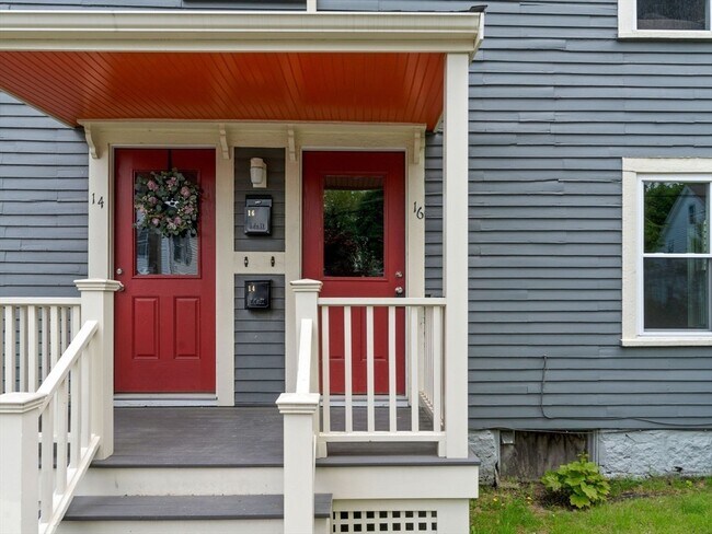 Building Photo - 16 Touro Ave