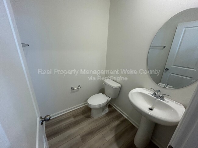 Building Photo - 2632 Pivot Rdg Dr