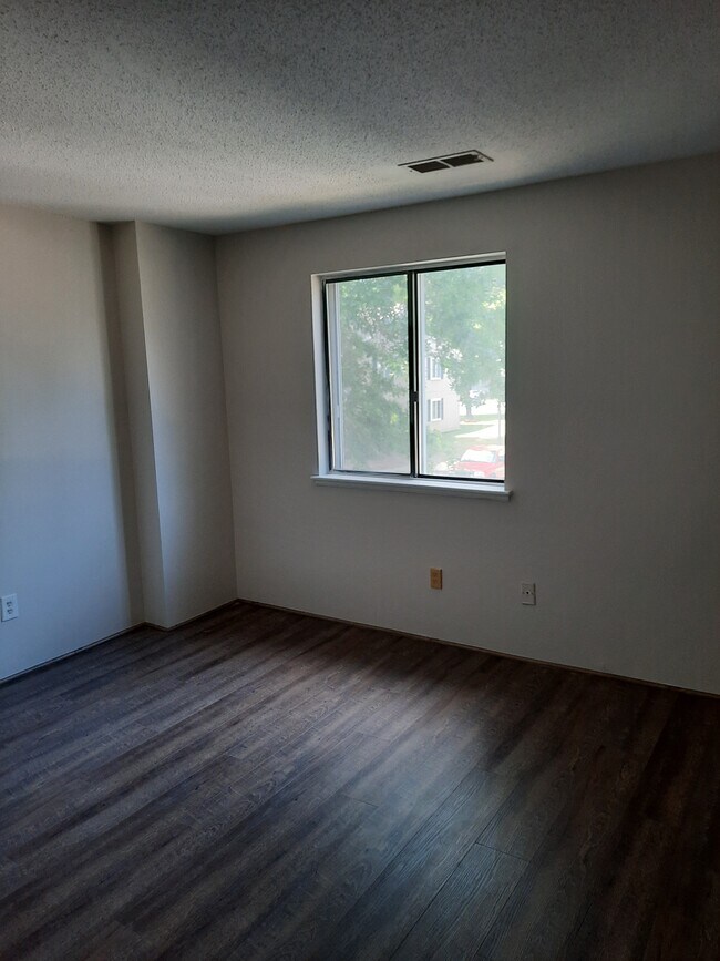 Bedroom 1 - 40 Village Hill Ln