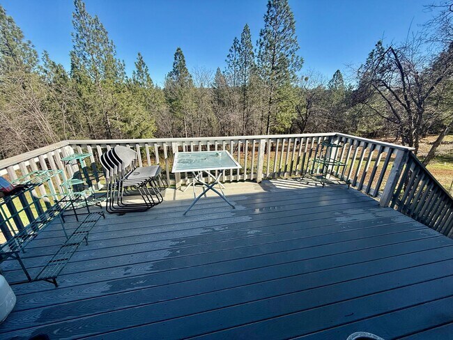 Building Photo - 14009 Bitney Springs Rd