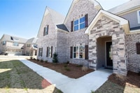 Building Photo - 5 bed, 3.5 bath home in Cotswolds!