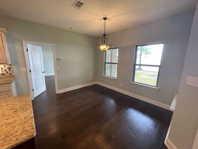 Building Photo - Gulf Breeze - Waterfront - East Bay - 4 Bedroom, 2.5 Bathrooms, plus office