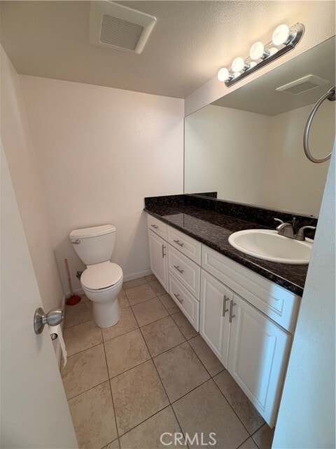 Building Photo - 2800 Plaza del Amo